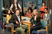 NBC отлагат началото на четвърти сезон на Community за неопределено време