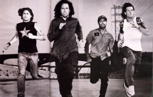 Rage Against the Machine ще отпразнуват 20-годишнината от техния първи албум 