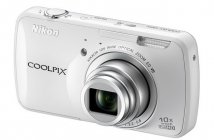 Nikon Coolpix S800c – идеалното решение на дилемата: Смартфон или цифров фотоапарат?