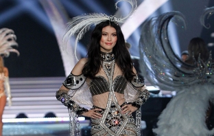 Ангелите на Victoria's Secret ще навестят българския ефир в първите минути на 2013 година