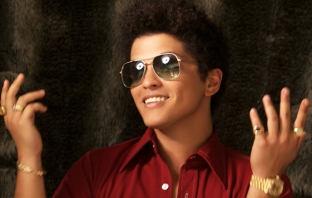 Исторически успех за Bruno Mars в Hot 100, T.I. дебютира под No.2 в Billboard 200
