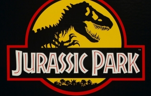 Jurassic Park 4 идва в 3D формат на 13 юни 2014 г. Jurassic Park 4 идва в 3D формат на 13 юни 2014 г.