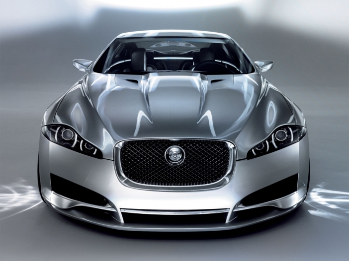 Маги Халваджиян отрича да е купил Jaguar с пари от еврофондове, сезира СЕМ 