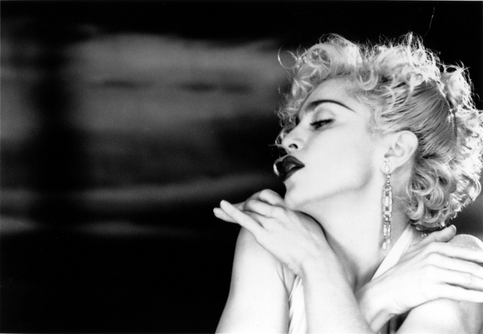 Непубликувани еротични снимки на Мадона и Арнолд Шварценегер за Penthouse бяха открити в склад