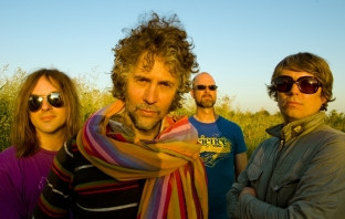 The Flaming Lips правят кавър албум на дебюта на The Stone Roses