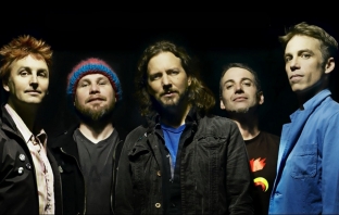 Pearl Jam издават Pearl Jam издават
