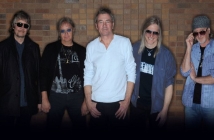 Deep Purple пуснаха аудио тийзъри на предстоящия си албум