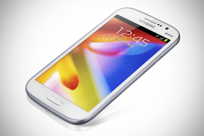 Samsung Galaxy Grand – "гранд", но само по име?