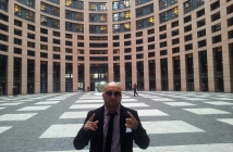 Изхвърлиха Мишо Шамара от Европарламента, нарече външния министър "лицемер" (Видео)