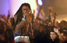 Lil Wayne в изкуствена кома след серия припадъци