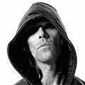 Ian Brown пристигна в България за мега купона MTV EXIT