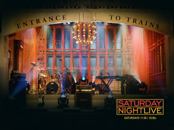 Бен Афлек, Кристен Уиг и Зак Галифианакис приключват сезона на Saturday Night Live през май