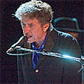 Bob Dylan дебютира рекордно под No.1 в щатския чарт