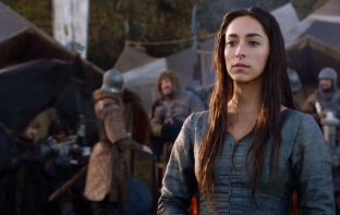 Актриса от Game of Thrones слага край на голите сцени