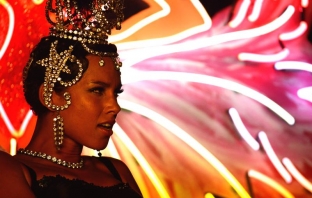 Alicia Keys извади още един клип от албума Girl On Fire! Гледай Tears Always Win тук!