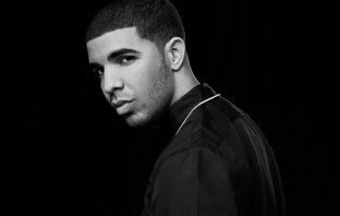Drake пусна две нови парчета, новият му албум излиза през септември 2013 година Drake пусна две нови парчета, новият му албум излиза през септември 2013 година