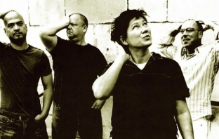 The Pixies издадоха първа песен от 2004 година насам. Слушай Bagboy тук! The Pixies издадоха първа песен от 2004 година насам. Слушай Bagboy тук!