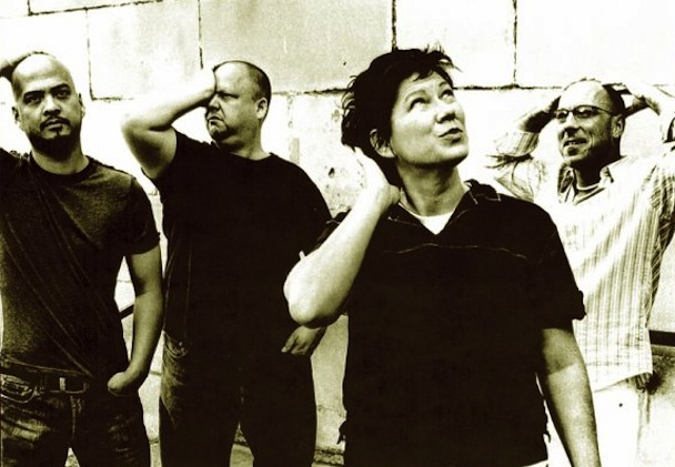 The Pixies издадоха първа песен от 2004 година насам. Слушай Bagboy тук!