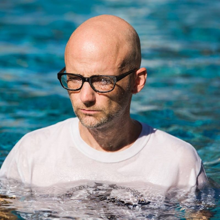 Moby с чисто нов сингъл, издава албум през октомври