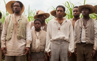 Брад Пит и Майкъл Фасбендер в първи трейлър на драмата 12 Years a Slave (Видео) 