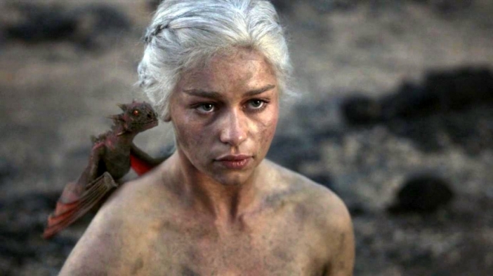 Замесиха звездата от Game of Thrones Емилия Кларк в руска предизборна кампания с шокиращо послание 