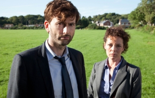 Дейвид Тенант ще изиграе главната роля в американски римейк на сериала Broadchurch