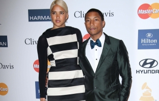 Pharrell Williams сключи брак с майката на сина си - модела Helen Lasichanh