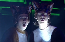 Ylvis и техният хит The Fox минаха ударно през шоуто на Джими Фалън (Видео)