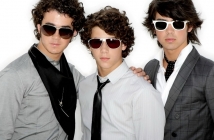 The Jonas Brothers се разпаднаха