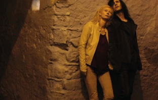 Вампирите отново са мрачни в първи трейлър на Only Lovers Left Alive (Видео)