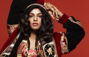 M.I.A. - среден пръст за шоубизнеса, да живее музиката