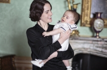 Downton Abbey e подновен за пети сезон през 2014 година