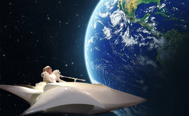 Lady Gaga ще пее на живо в космоса през 2015 година