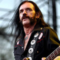 Безплатен чипс сега и завинаги за Lemmy Kilmister (Motorhead)