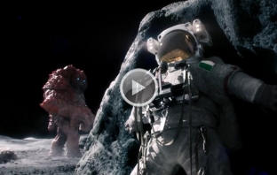 Ужасяващо извънземно е главен герой в най-епичната реклама на боб (Видео)