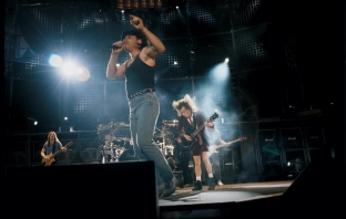 AC/DC с нов албум и световно турне през 2014 година за своя юбилей