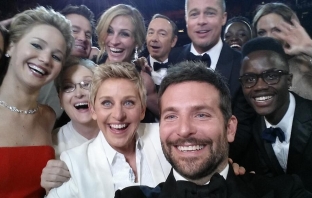 Елън Дедженеръс счупи Twitter и постави рекорд с най-яката selfie снимка в историята (Видео)