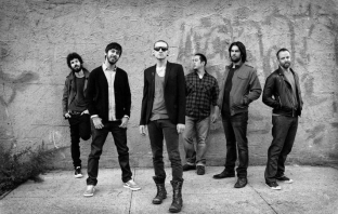 Linkin Park извадиха новата си песен Guilty All The Same feat. Rakim (Аудио)