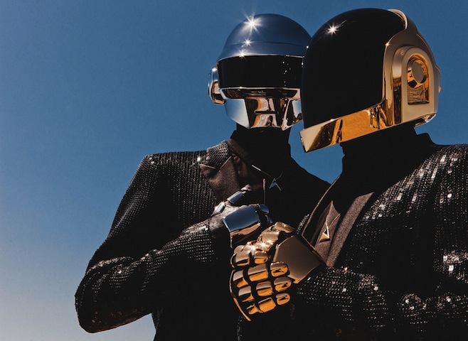 Изплува неиздаваната досега песен на Daft Punk и Jay-Z - Computerized (Аудио)
