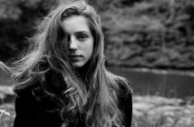 Birdy е отмъстителен дух в призрачното видео Words As Weapons