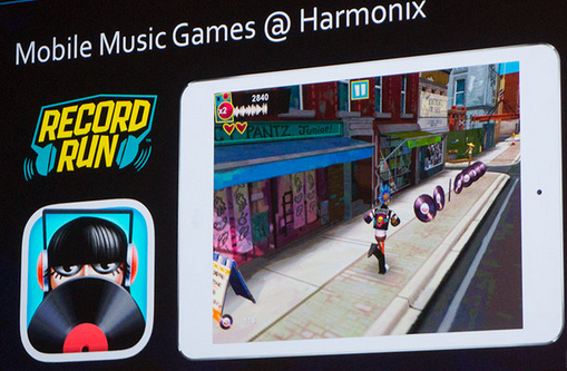 Harmonix обяви нова мобилна игра - Record Run 
