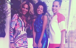 8 забавни теории за избухването на Solange срещу мъжа на Beyonce - Jay-Z