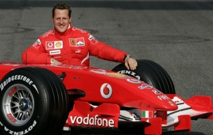 Михаел Шумахер - вечният победител на пистата и извън нея