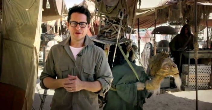 J.J. Abrams показа клип с извънземно от снимачната площадка на Star Wars: Episode VII (Видео)
