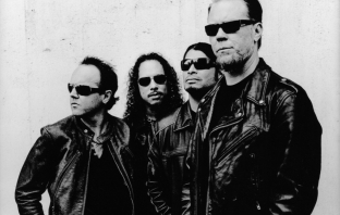 Искат да премахнат Metallica от феста Гластънбъри заради ловджията Джеймс Хетфийлд