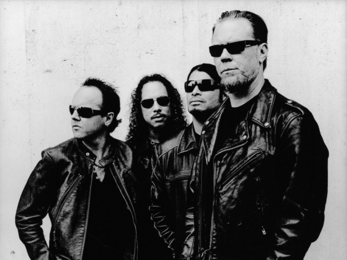 Искат да премахнат Metallica от феста Гластънбъри заради ловджията Джеймс Хетфийлд