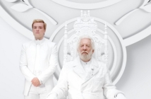 The Hunger Games: Mockingjay показва "чистото лице" на диктатурата в първи официален трейлър (Видео)