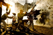 Майкъл Бей за критиците на Transformers: Age of Extinction: И те ще гледат филма накрая