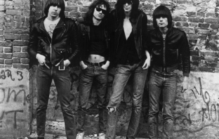 Елегия за легендата Ramones