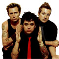 Green Day отиват на съд?